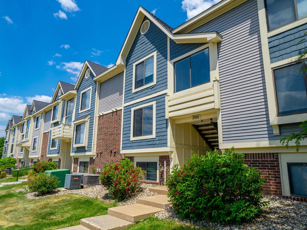 iona lakes apartment homes