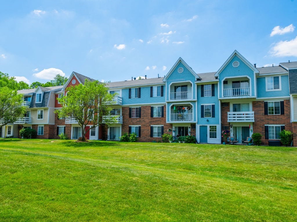 Lush Green Outdoor Spaces at Irish Hills Apartments, Indiana