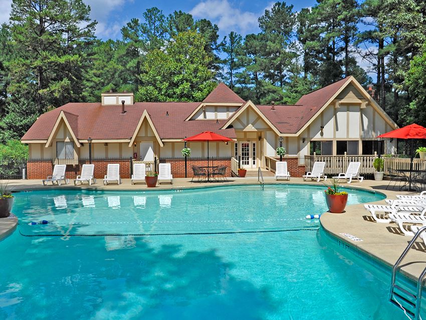 Swimming Pool and Sundeck at Laurel Woods Apartments, Greenville, South Carolina - Photo Gallery 1