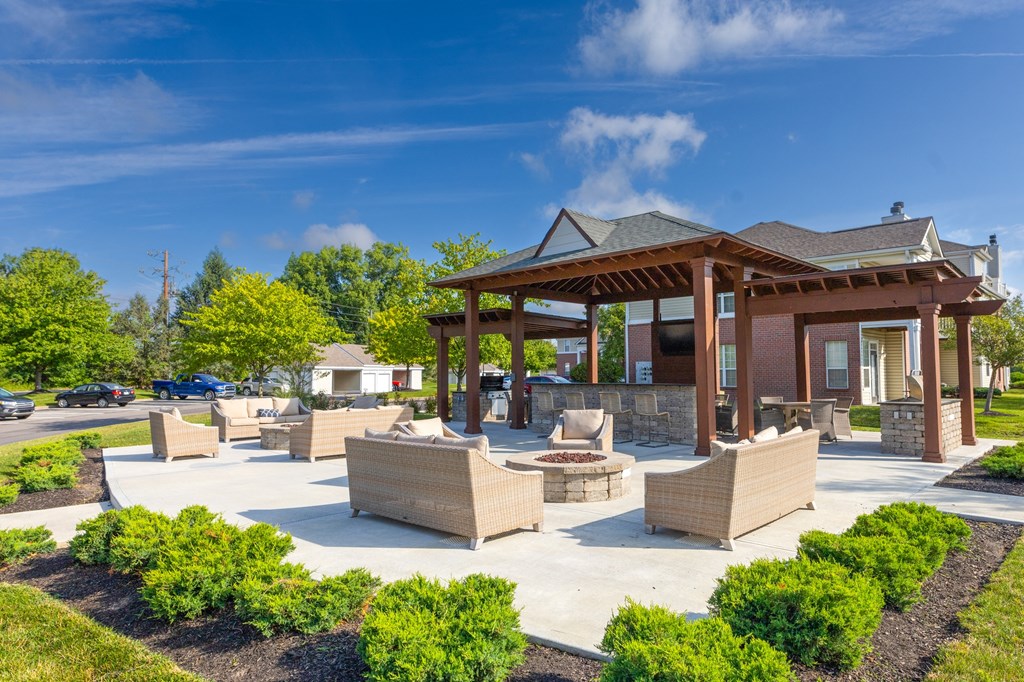 the enclave at homecoming terra vista patio at Latitudes Apartments, Indiana