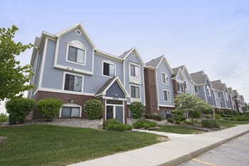 Centrally Located Community Centrally Located Community at Liberty Mills Apartments, Fort Wayne, 46804 - Photo Gallery 3