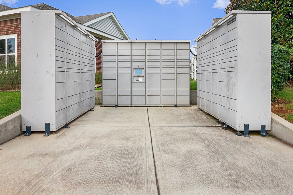 Amazon Hub package lockers at Limestone Creek Apartment Homes, Madison, AL