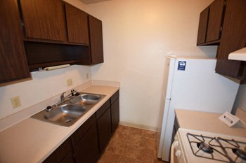 Double Stainless Steel Sink In Kitchen Property Image