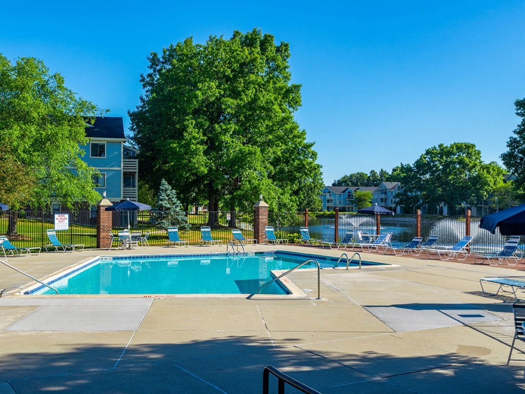 Relaxing Swimming Pool With Sundeck at North Pointe Apartments, Elkhart, IN