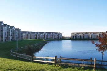 Scenic Pond Views Scenic Pond Views at Oak Shores Apartments, Wisconsin, 53154 - Photo Gallery 2