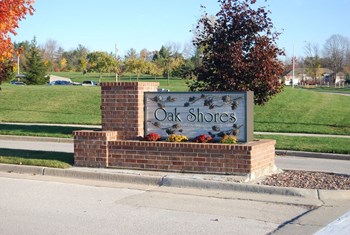 Property Entrance Sign Property Entrance Sign at Oak Shores Apartments, Oak Creek, WI - Photo Gallery 5