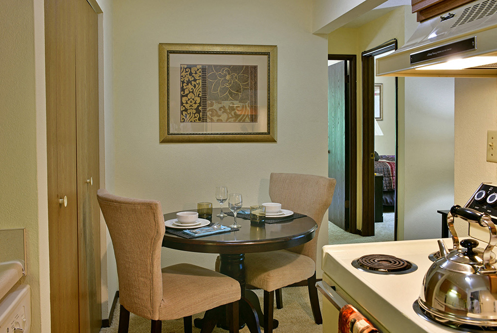 Primrose at Timberlane Apartments, Peoria, IL, 61615