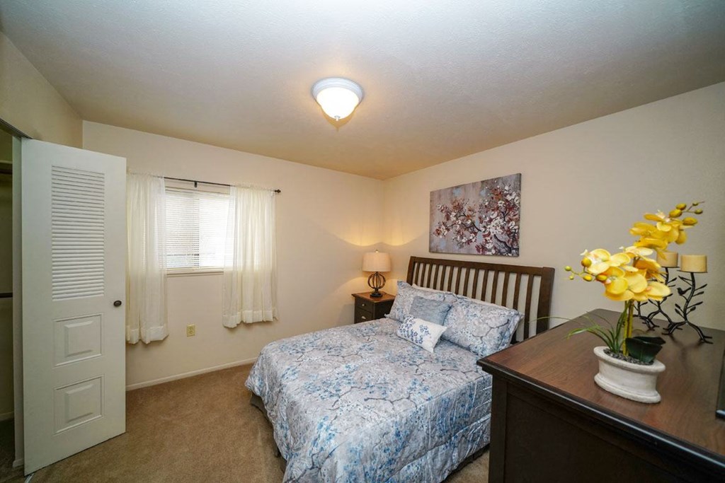 Spacious Bedrooms at South Bridge Apartments, Fort Wayne, Indiana