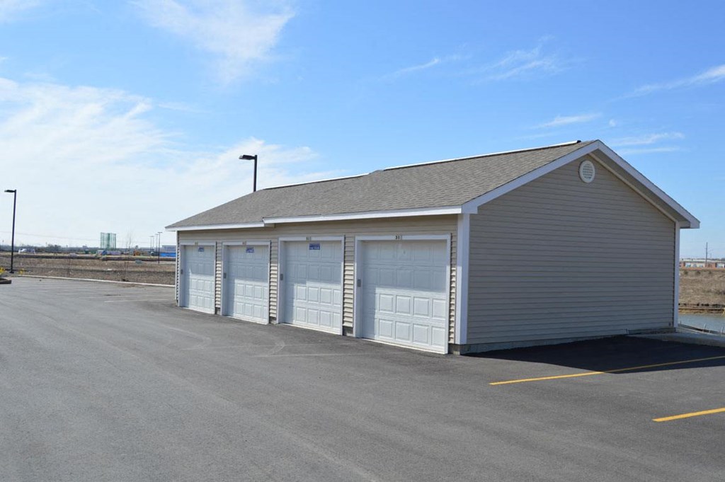 Garages with Remote Openers Available at Stoney Pointe Apartment Homes, Wichita, 67226