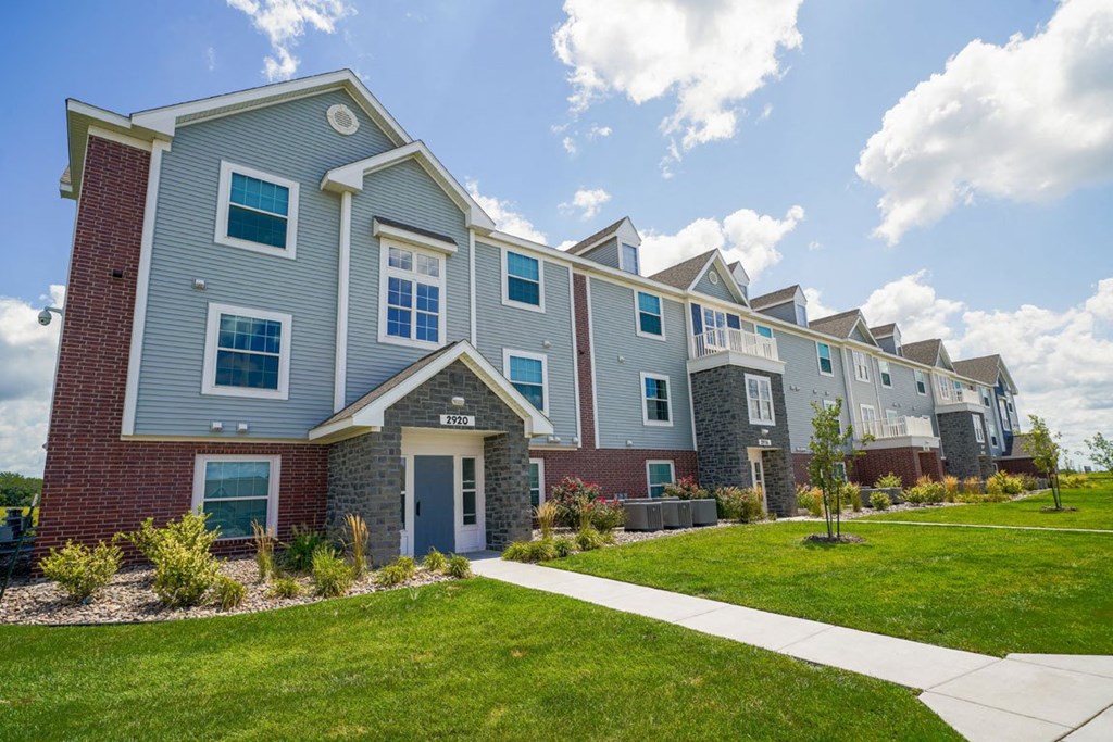 Spacious Apartment Homes Available at Stoney Pointe Apartment Homes, Wichita
