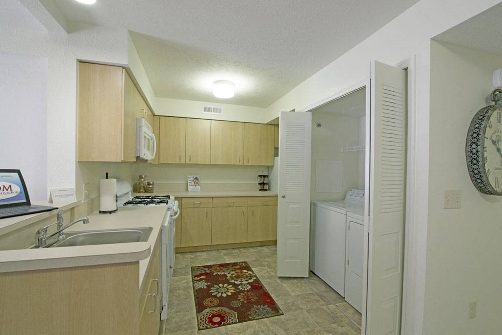Full Size Washer and Dryer at Stoney Pointe Apartment Homes, Kansas, 67226