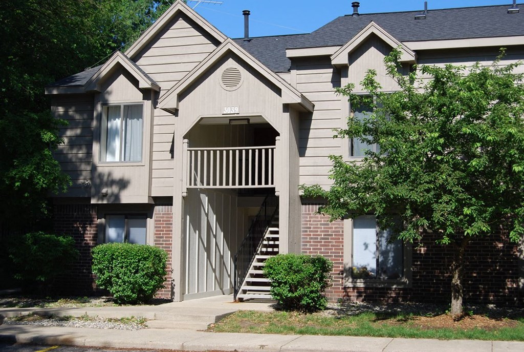 Upgraded Apartments in the Heart of the City at Swiss Valley Apartments, Wyoming, MI