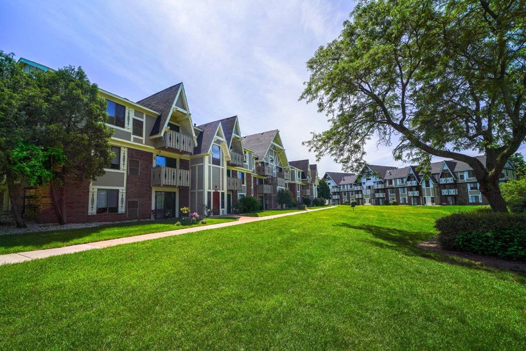 Acres of Open Lawns at Swiss Valley Apartments, Michigan, 49509