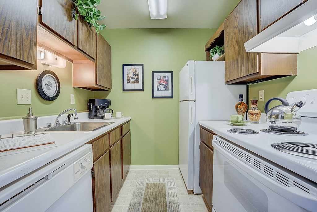 Modern Kitchen at Bavarian Village Apartments, Indianapolis, 46235