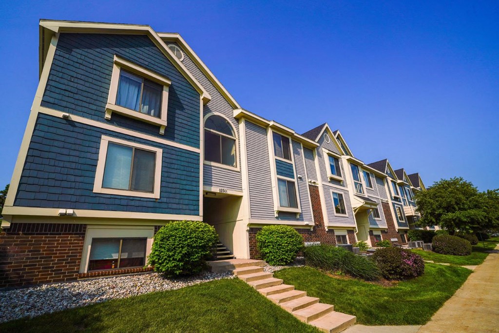 Beautiful, Inviting Buildings at The Crossings Apartments, Grand Rapids