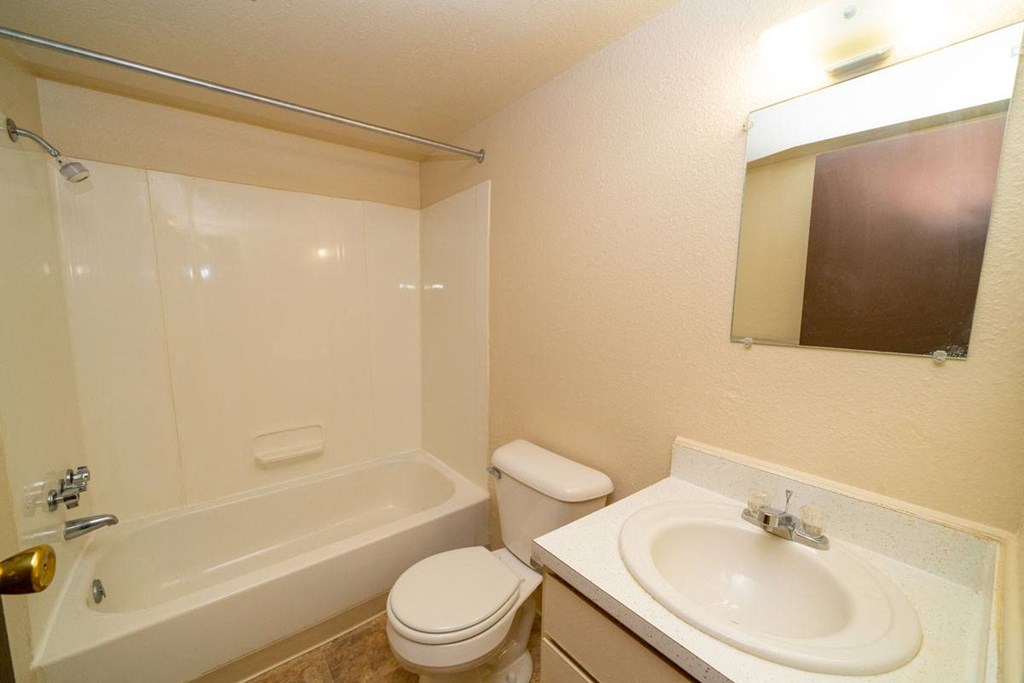 Bathroom with Shower/Tub Combination at Waverly Park Apartments, Michigan, 48911
