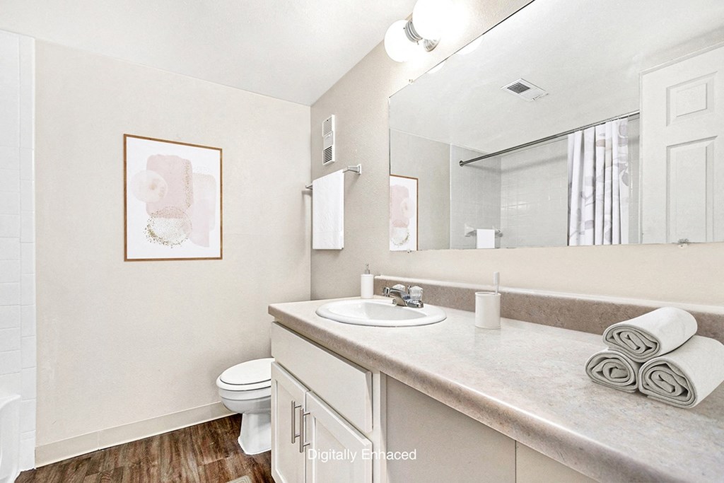 West Wind Apartments