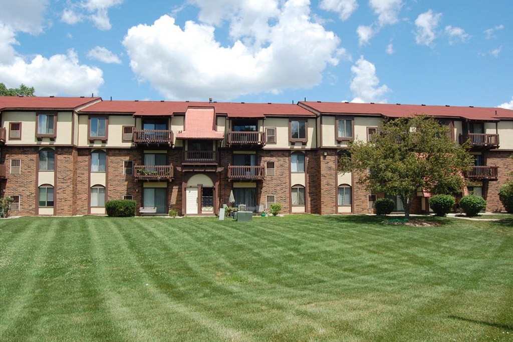 West Wind Apartments