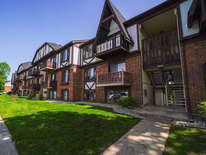 Wingate Apartments, 3151 Wingate Drive SE, Kentwood, MI RentCafe