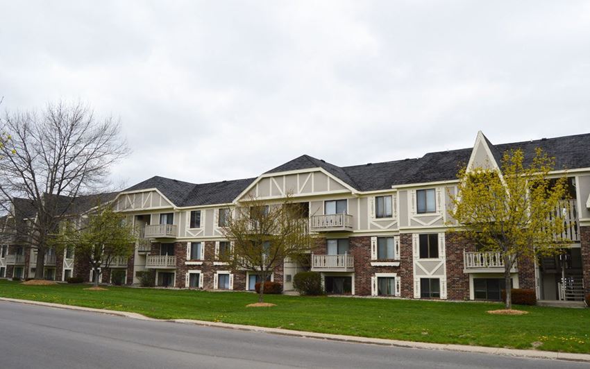 Wingate Apartments, 3151 Wingate Drive SE, Kentwood, MI RentCafe