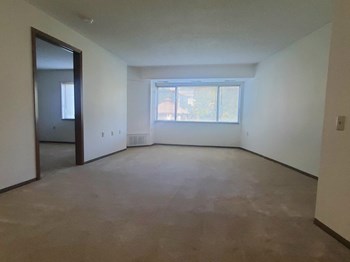 Living Room 1501 Park Street Studio-3 Beds Apartment for Rent - Photo Gallery 5