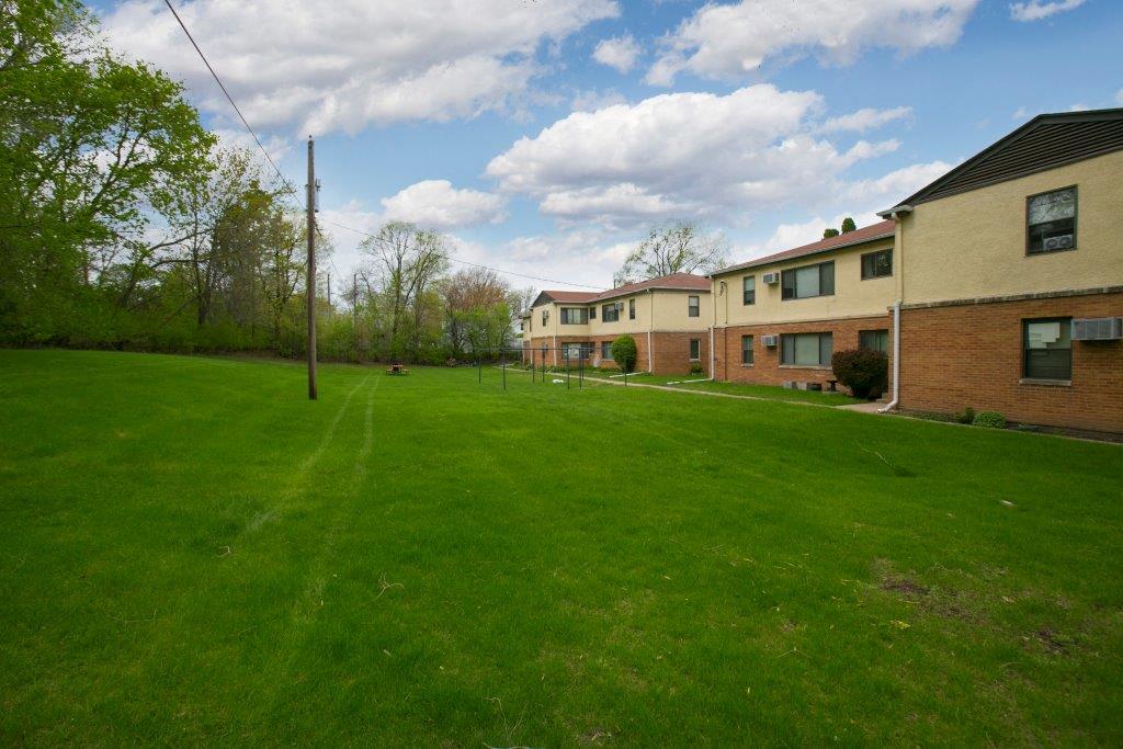 California Drive Apartments