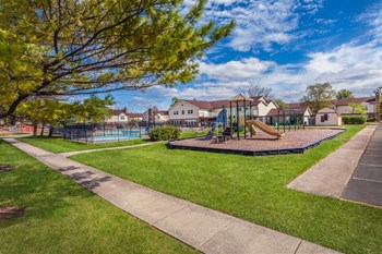 Playground area near sidewalk - Photo Gallery 4