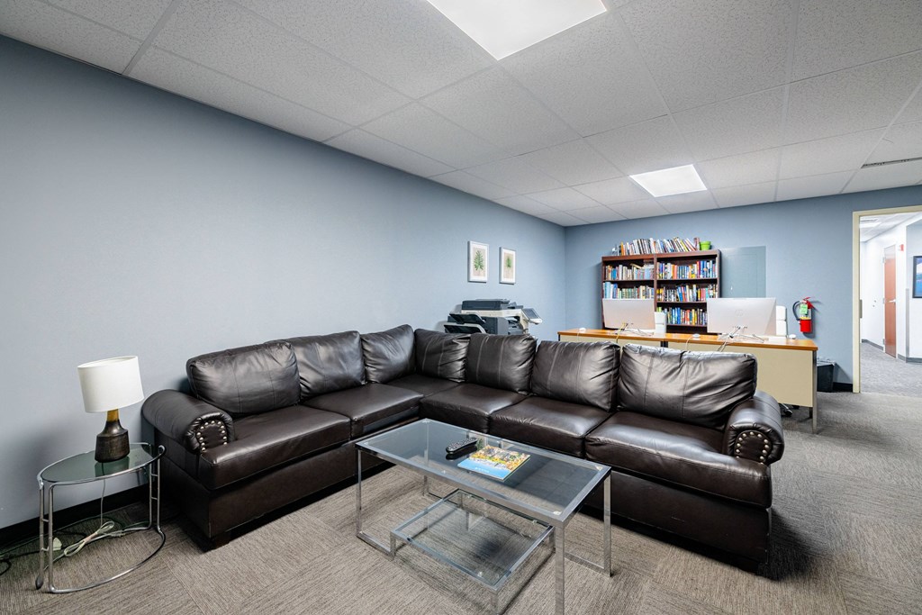 Lincoln Tower Apartments