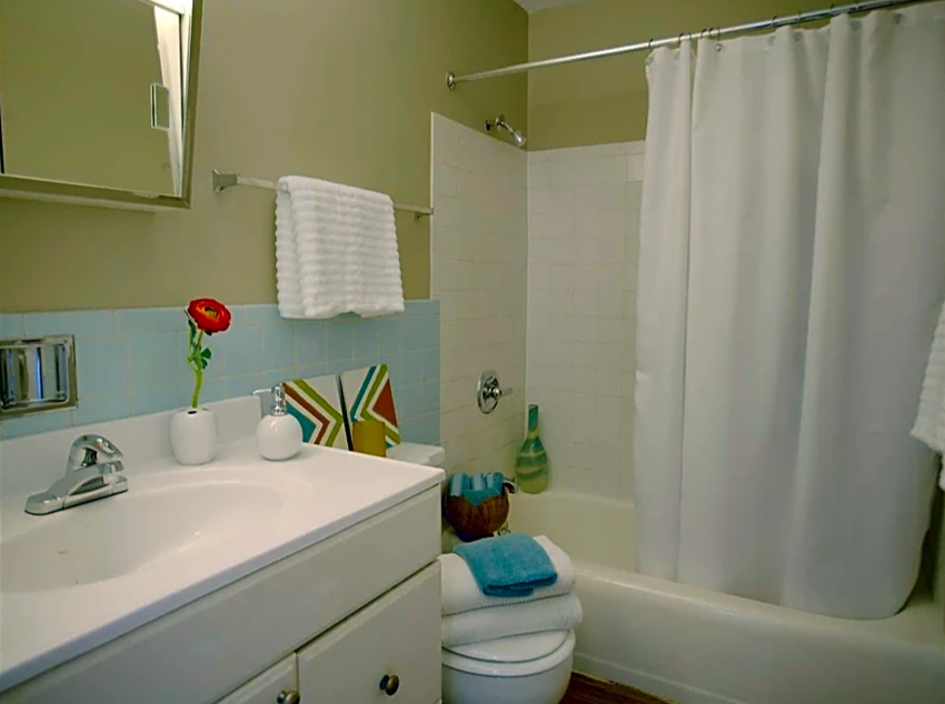 Etna Hamilton Plaza Apartments, 500 S Hamilton Rd, Columbus, OH RentCafe