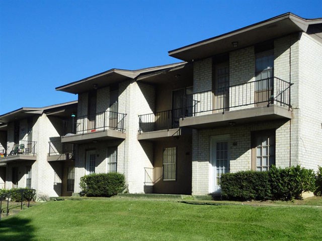 Exterior of Timber Ridge Townhomes