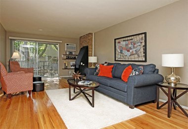 3807 Crooks Road Studio-2 Beds Apartment for Rent - Photo Gallery 1