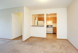 Hickory Ridge Lake Apartments