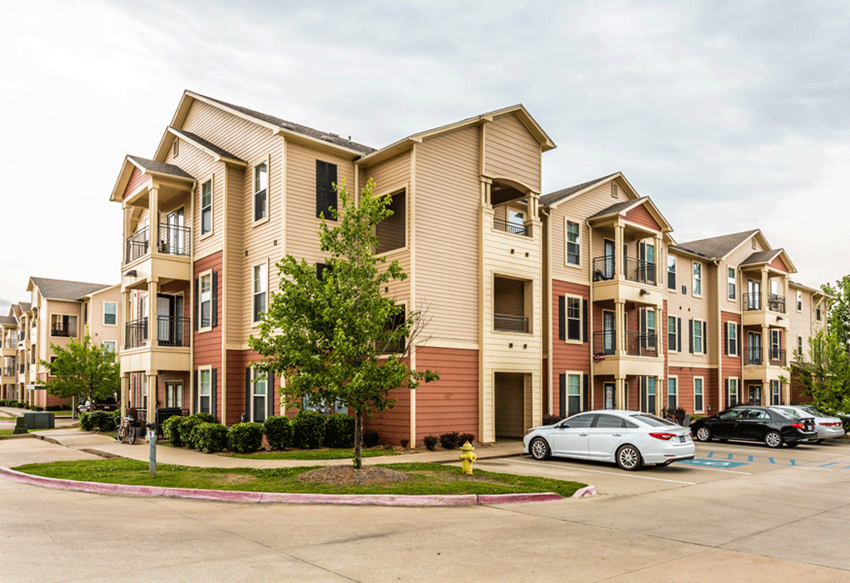 Exterior of Vista Place Apartments