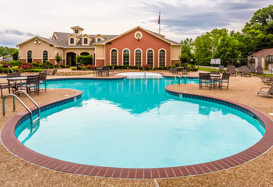 Pool area at Vista Place Apartments