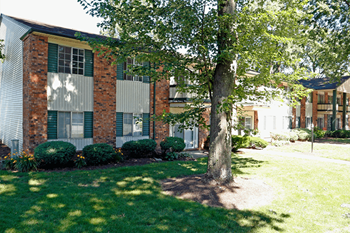 2008 Woodhaven Dr 1-3 Beds Apartment for Rent - Photo Gallery 2