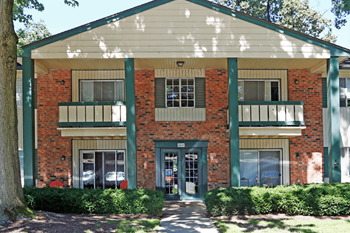 2008 Woodhaven Dr 1-3 Beds Apartment for Rent - Photo Gallery 3