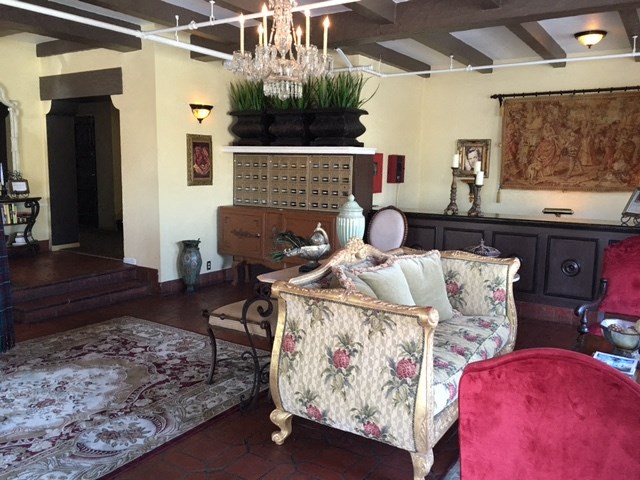 Alto Nido Lobby with floral white couch