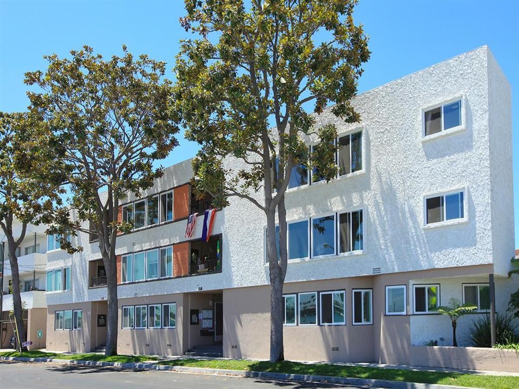 Front from other side of street