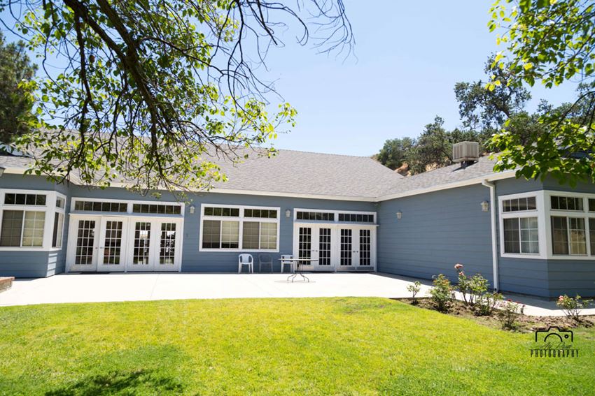View of clubhouse entrance - Photo Gallery