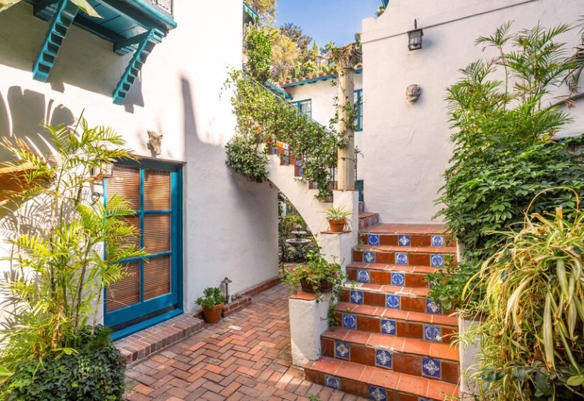 Villa Valentino Stairway in courtyard