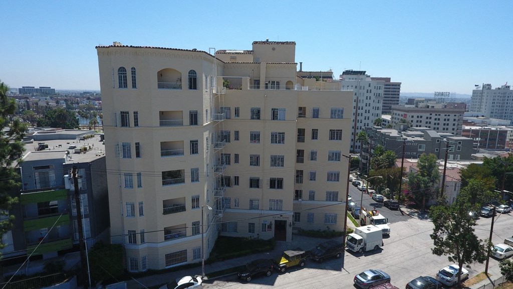 Aerial view of Nob Hill Towers