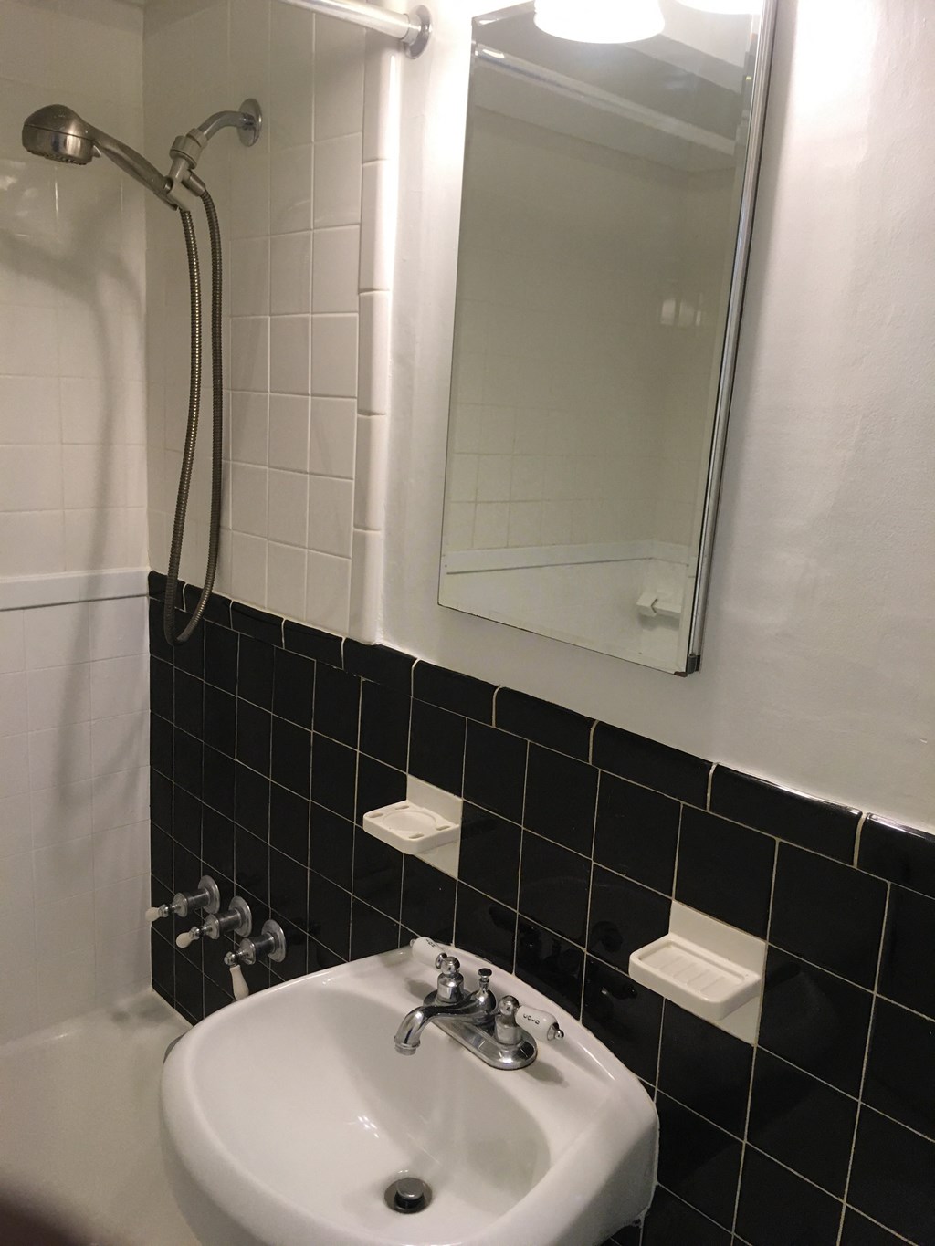 Bathroom sink and mirror