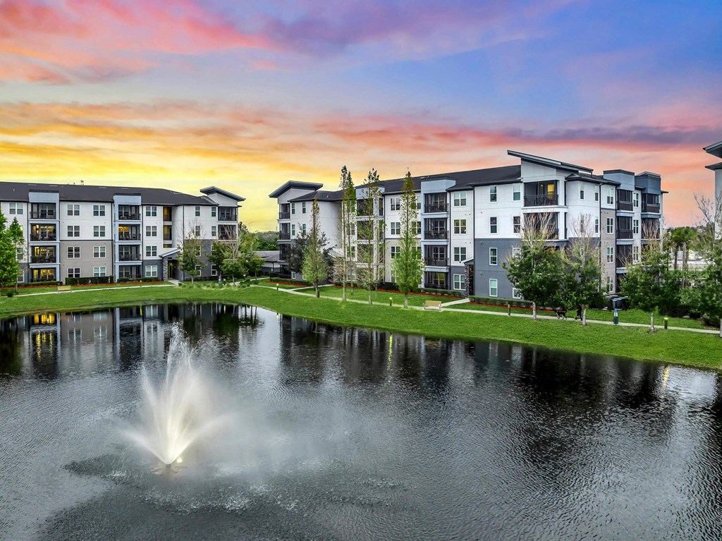 Beautiful Pond With Fountain at Pearce at Pavilion Luxury Apartments, Riverview, FL