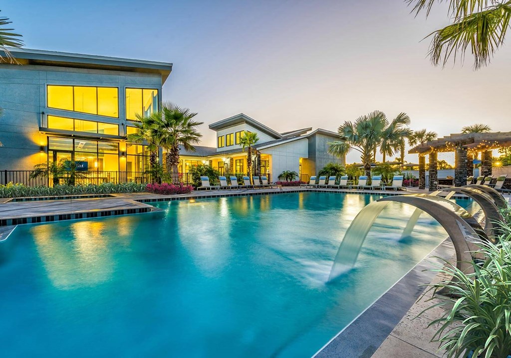 Swimming Pool With Sparkling Water at Pearce at Pavilion Luxury Apartments, Riverview, FL, 33578