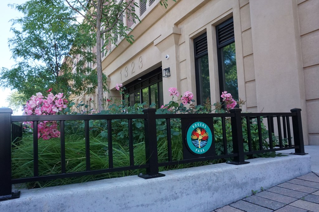 Pet-friendly Chicago Apartments