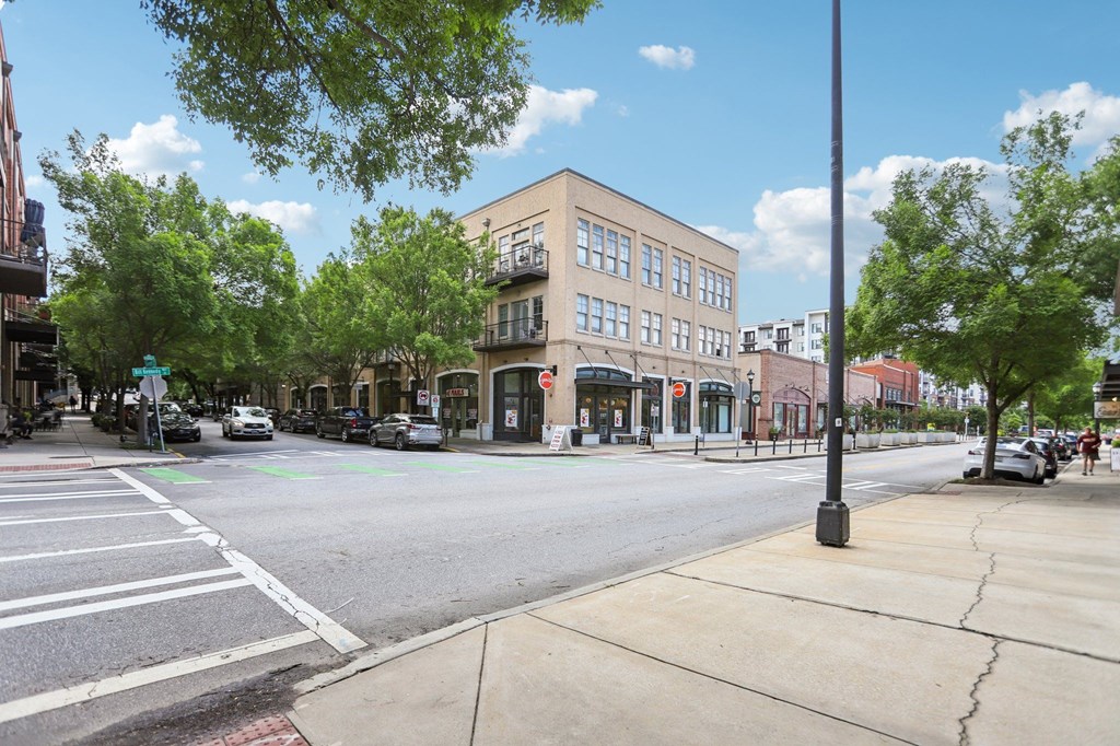 Glenwood Park stores and dining area.