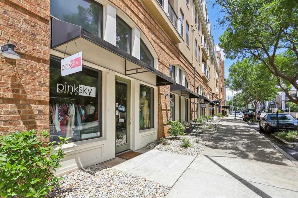 Shops in Glenwood Park