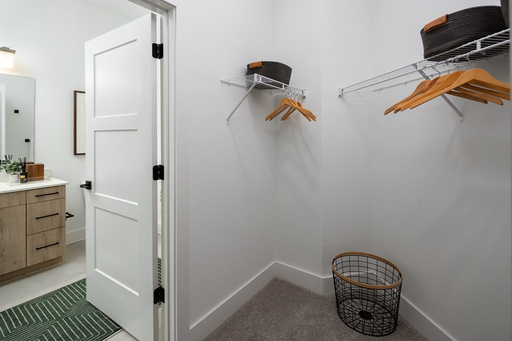 Walk-In Closets