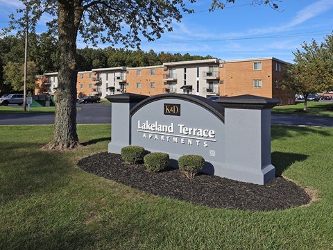 Lakeland Terrace Apartments in Euclid OH