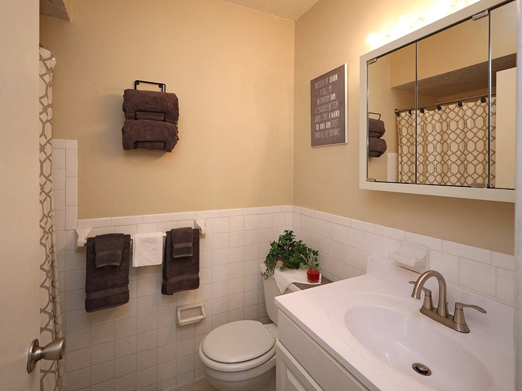 Model Suite Bathroom at Westbrook Village Apartments, Brooklyn OH 44144